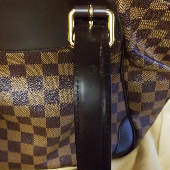 Authentic Louis Vuitton Verona MM - Picture 5 of 16